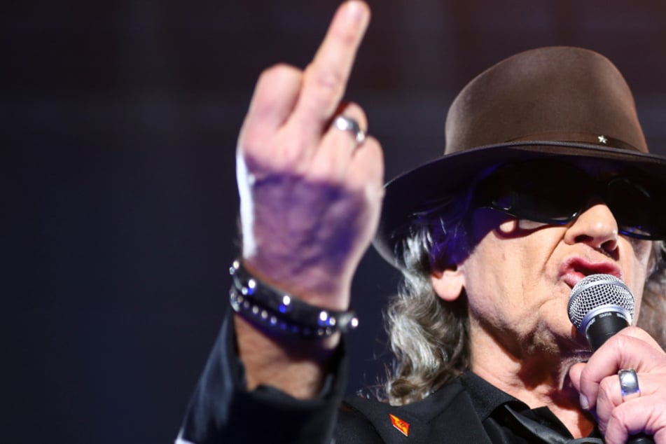 Udo Lindenberg nach Nazi-Eklat mit Mittelfinger: Menschenverachtung darf nicht Trend werden