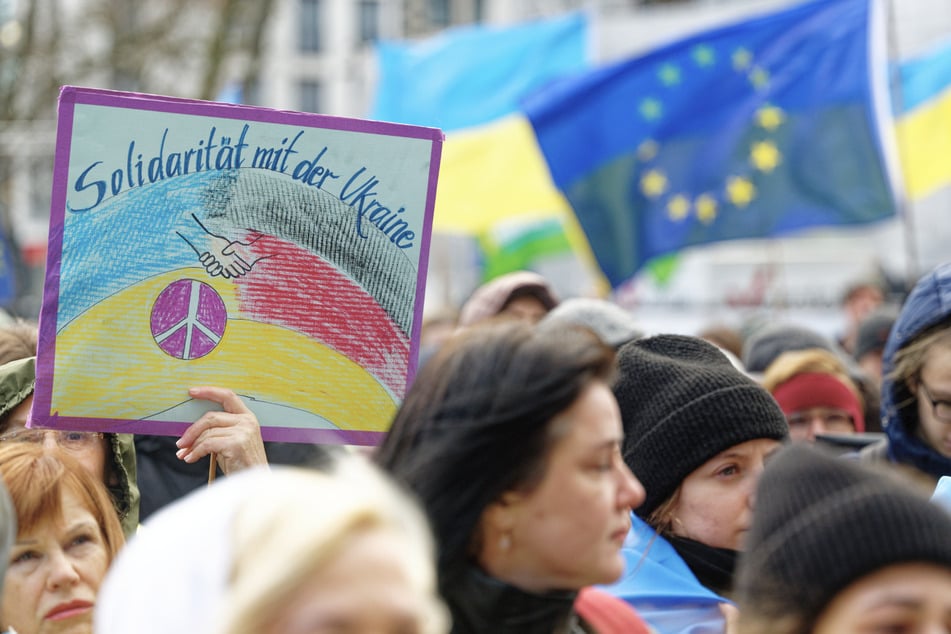 Bereits im Februar 2024 hat eine große Solidaritätsdemo für die Ukraine in der Domstadt stattgefunden.