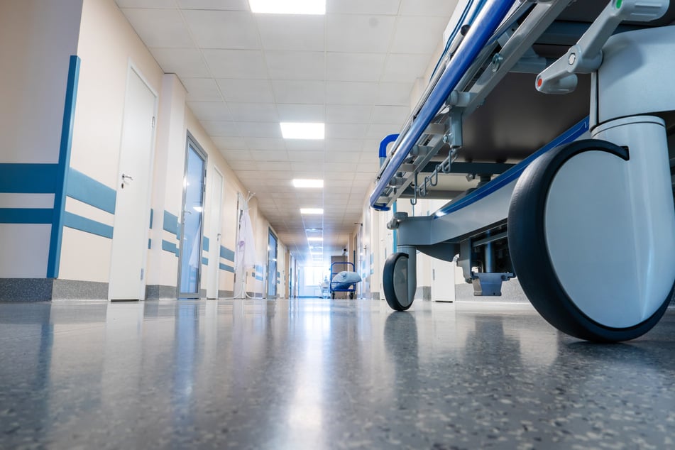 Die Landeskrankenhausgesellschaft fürchtet, dass viele Krankenhausbetten kurzfristig nicht betrieben werden könnten.