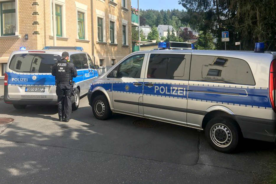 Die Polizei ist in Plauen vor Ort, die Evakuierung wird vorbereitet.