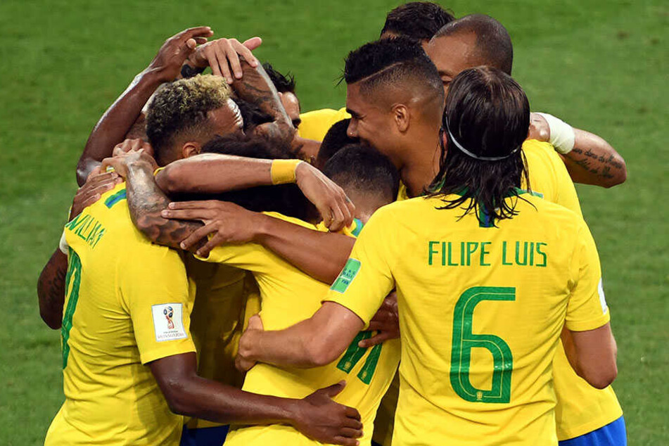 Brasilien bezwingt Serbien und steht neben der Schweiz im WM-Achtelfinale
