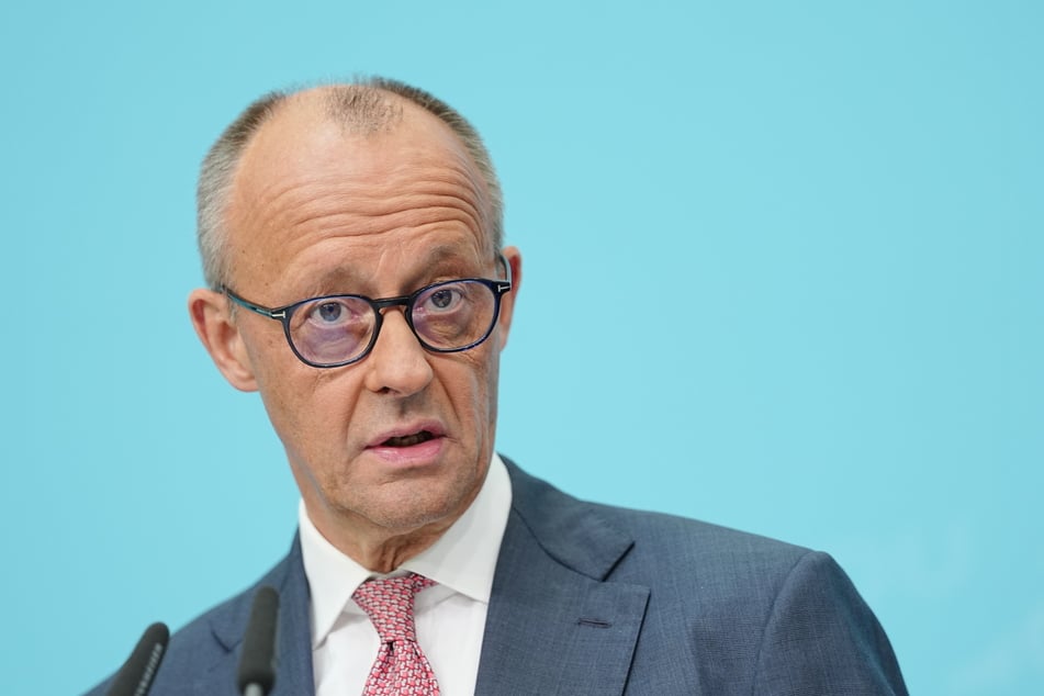 Bundeskanzler Friedrich Merz (70) schlägt vor, private und gesetzliche Krankenversicherung stärker miteinander zu verzahnen.