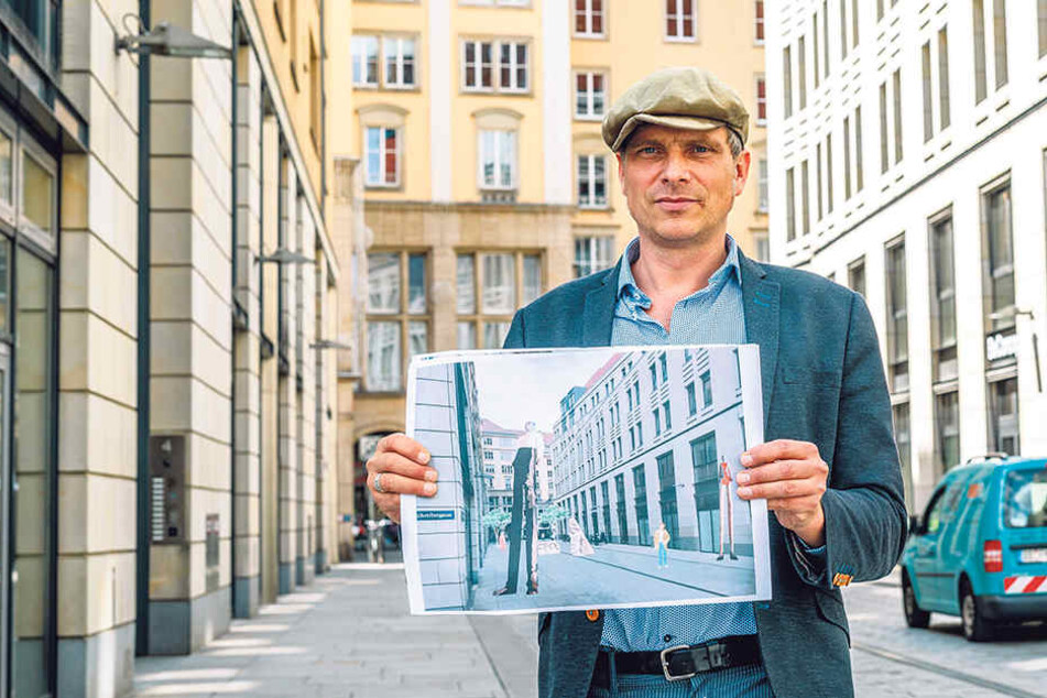 Grünen-Stadtrat Thomas Löser (46) in der Kramergasse. Hier soll künftig Kunst stehen.