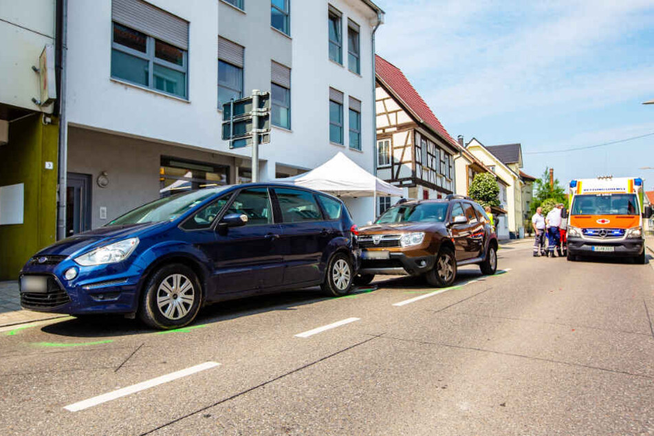 Die Unfallfahrzeuge am Samstag.