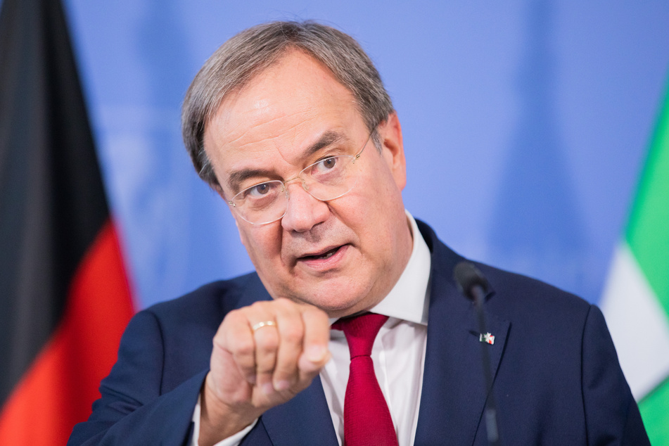 Armin Laschet (CDU), Ministerpräsident von Nordrhein-Westfalen, spricht bei einer Pressekonferenz.