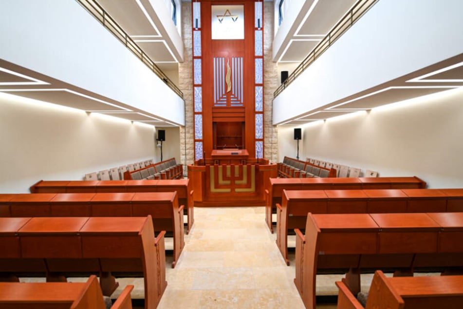 Blick ins Innere der Synagoge.