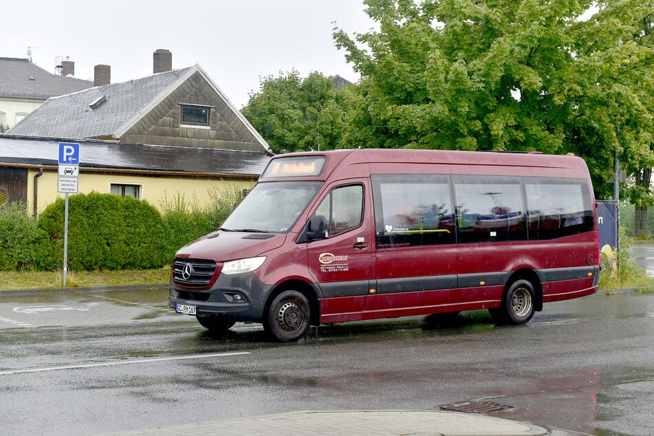 Der Kleinbus zwischen Grüna und Mittelbach soll bald dauerhaft fahren.