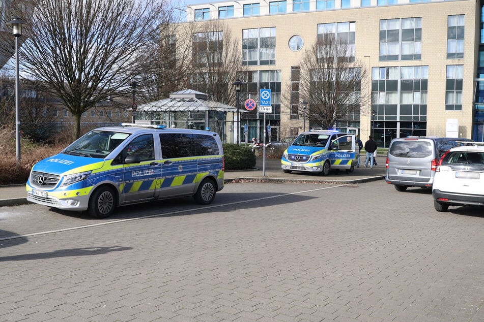 Die Wuppertaler Polizei war am Sonntagmittag auf den verdächtigen Autofahrer aufmerksam geworden.