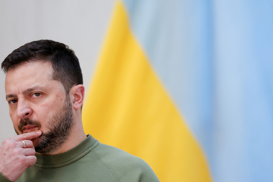 Ukrainian President Volodymyr Zelensky has called on US lawmakers to continue military funding.