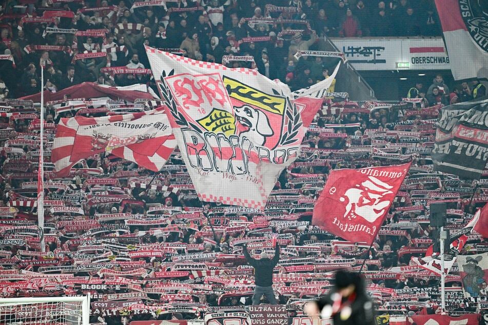 In der MHPArena gibt's für den VfB Stuttgart tatkräftige Unterstützung von den Rängen.
