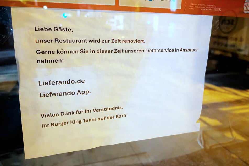 Mit folgendem Aushang wurden die Gäste auf die Arbeiten hingewiesen.