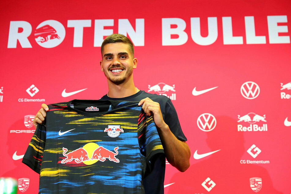 André Silva (25) ist am Freitag offiziell bei RB Leipzig vorgestellt worden.