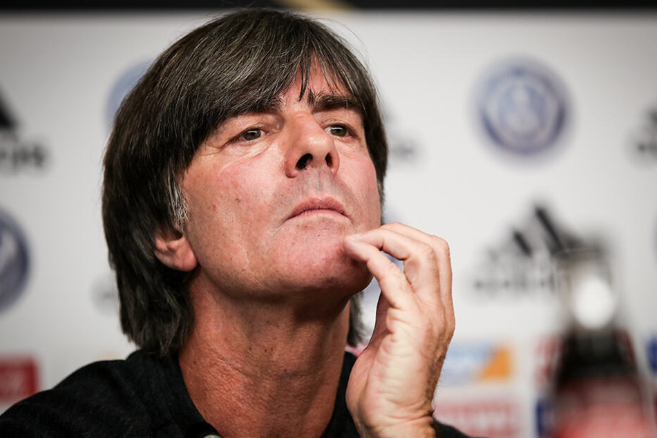 Gerät Jogi Löw nun unter Druck bei der T-Frage?