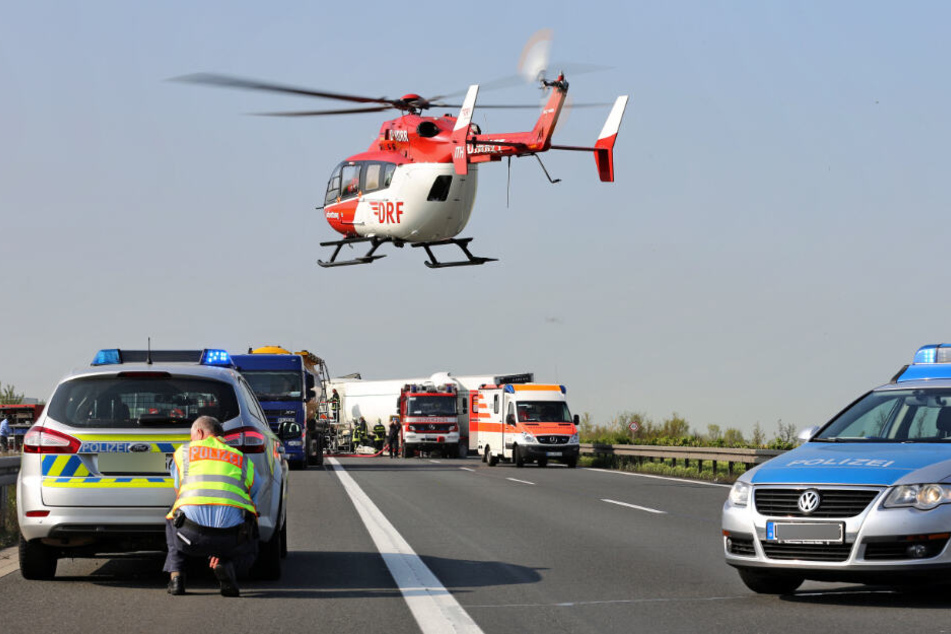 Da die Frau beim Eintreffen der Ersthelfer noch bewusstlos war, wurde ein Rettungshubschrauber zu Hilfe gerufen. (Symbolbild)