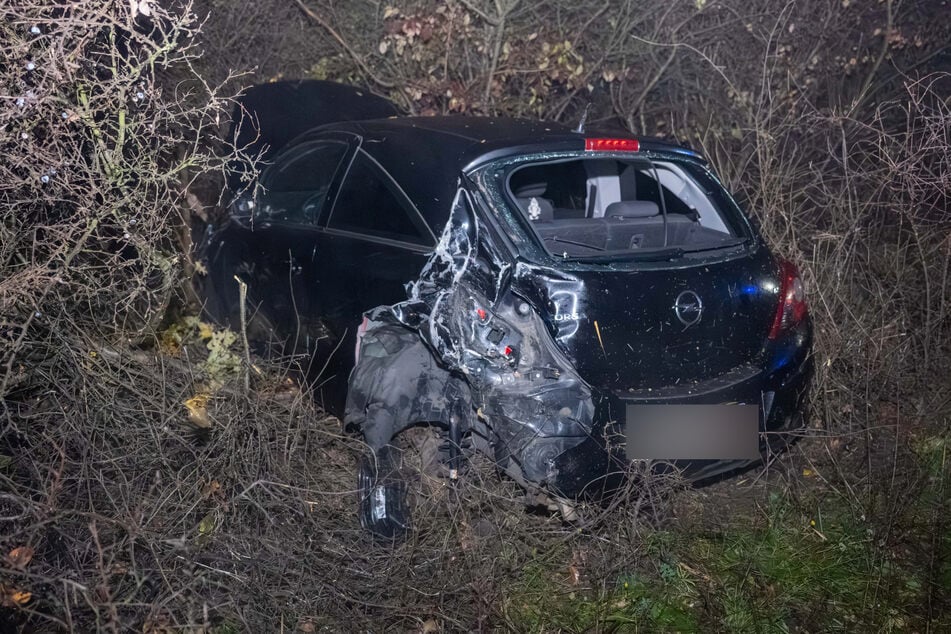 Beide Fahrzeuge waren wohl mit hoher Geschwindigkeit unterwegs.