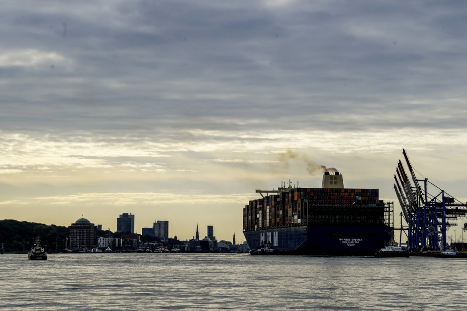Die Corona-Infektionen in Hamburg gingen zuletzt zurück. (Archivbild)
