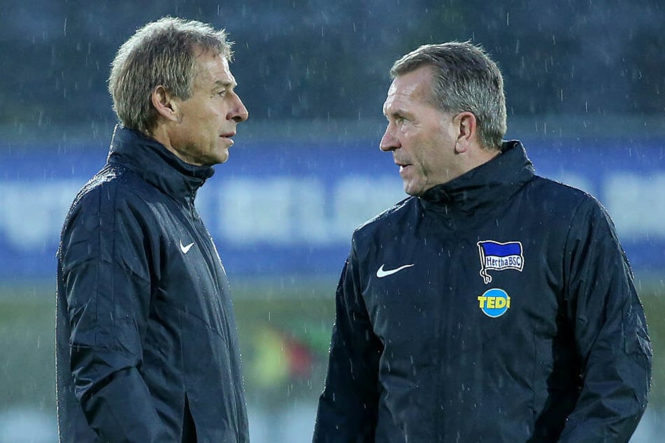 Jürgen Klinsmann im Gespräch mit Andreas Köpke.