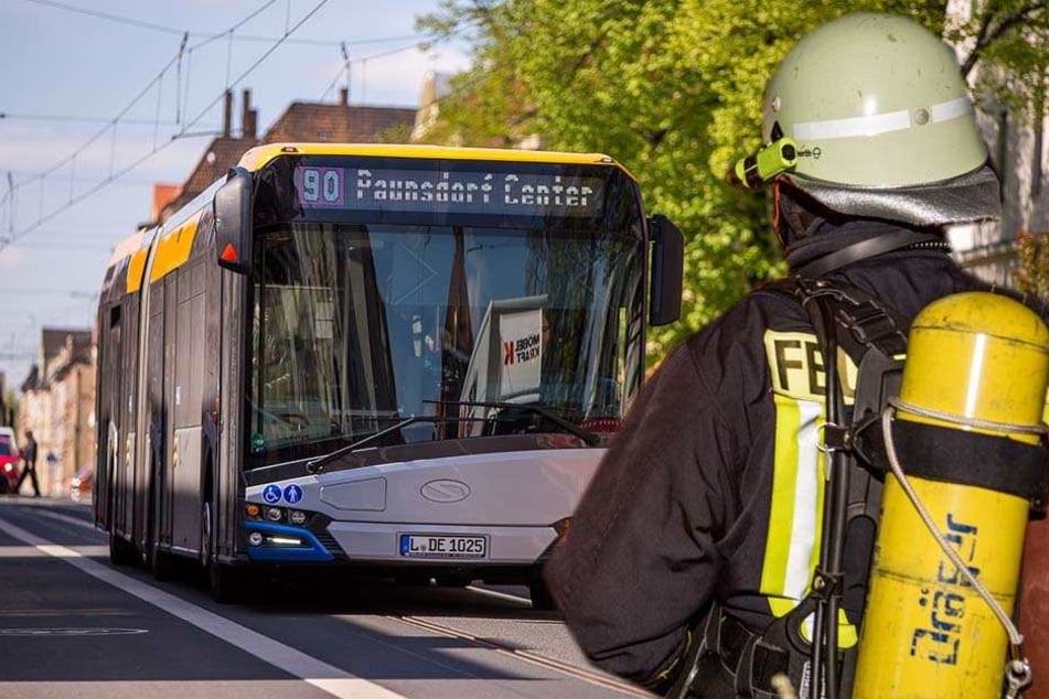 Ein Pkw-Fahrer half beim Löschen des brennenden Busreifens und erlitt durch den Reifenplatzer ein Knalltrauma. Erst die Feuerwehr konnte den Brand vollständig löschen.