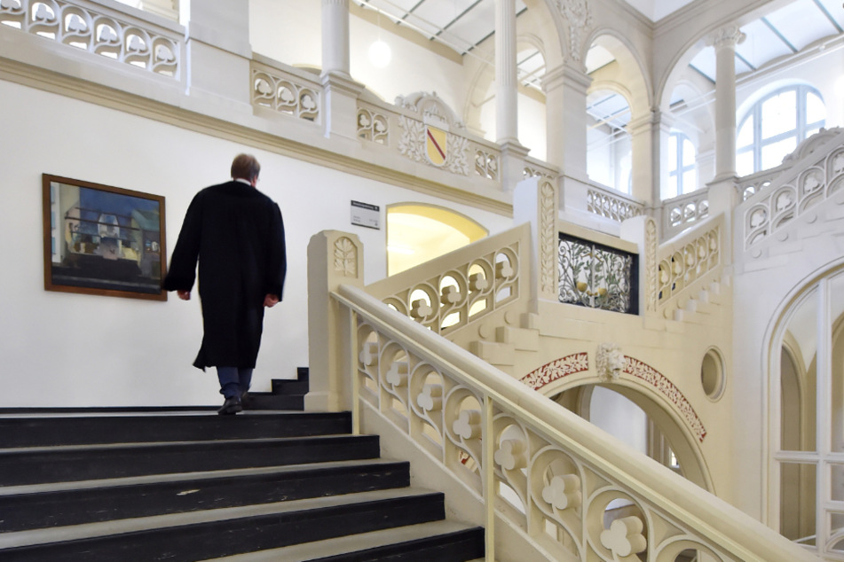 Blick ins Innere des OLG Baden-Baden.