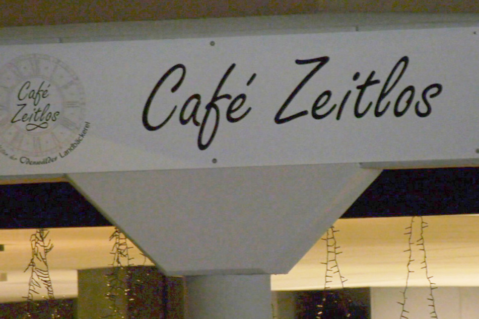 Wegen angeblicher, dauerhafter Verstöße gegen das Infektionsschutzgesetz wurde das Café Zeitlos im hessischen Erbach Zwangsgeschlossen.