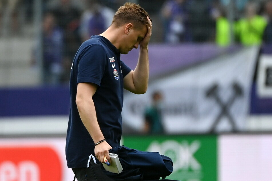 In Kiel konnte Aleksey Shpilevski nicht glauben, was passierte. Sein Team verlor 0:3.