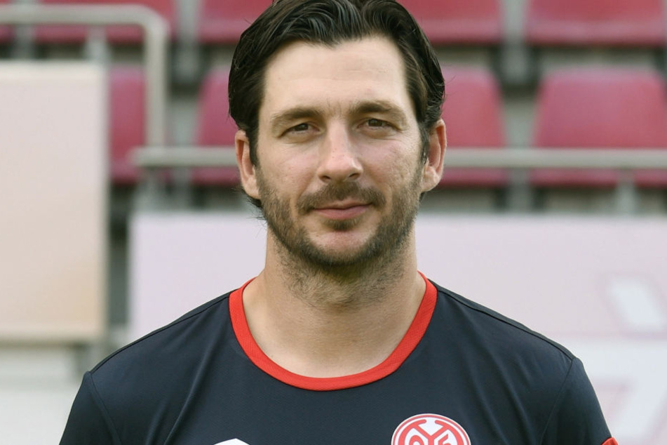 Sandro Schwarz ist seit Mai 2017 Cheftrainer der Rheinhessen.