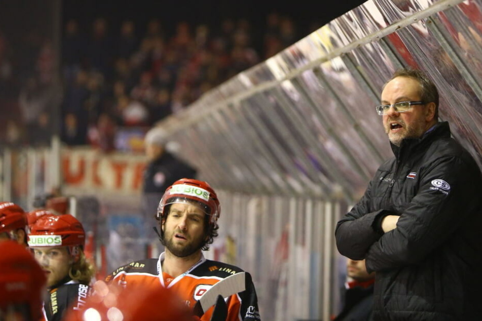 Boris Rousson übernimmt für die nächsten Spiele den Trainerposten bei den Eispiraten.