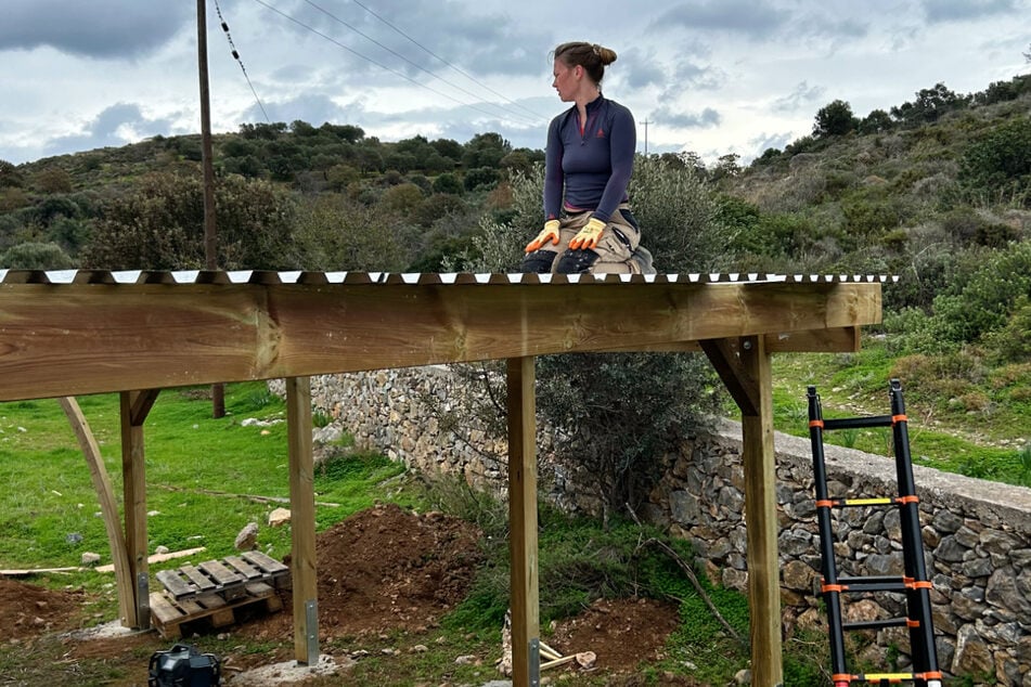 Gemeinsam mit ihrem heutigen Ehemann träumte Isabelle (29) von einem Haus in Griechenland.