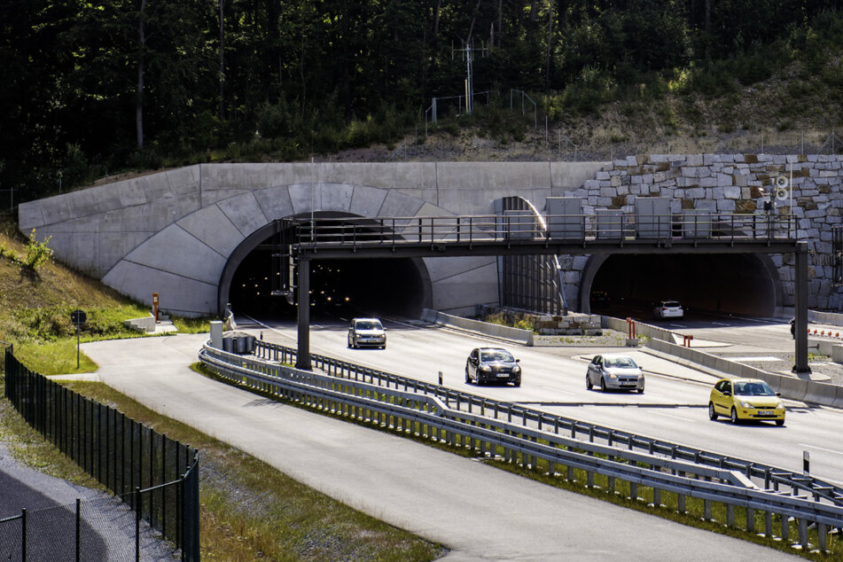Technischer Defekt: Tunnel bei Jena voll gesperrt!