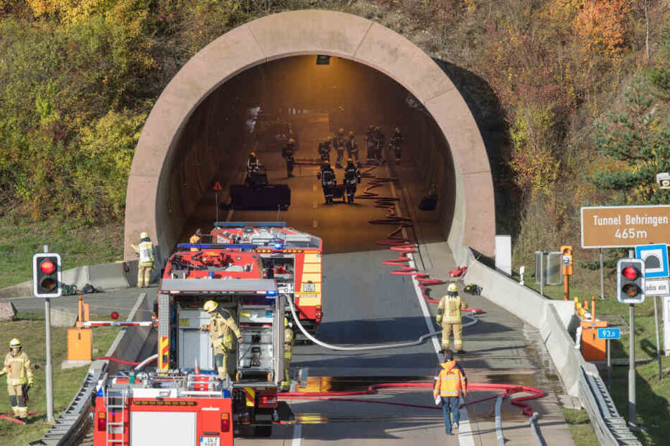 Der Tunnel wird immer wieder für Einsatzübungen der Feuerwehren benutzt, am Sonntag endete die Durchfahrt für einen Mann tödlich.