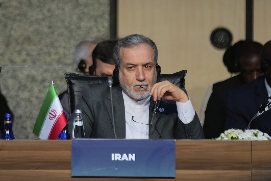 Irans Außenminister Abbas Araghtschi (62).