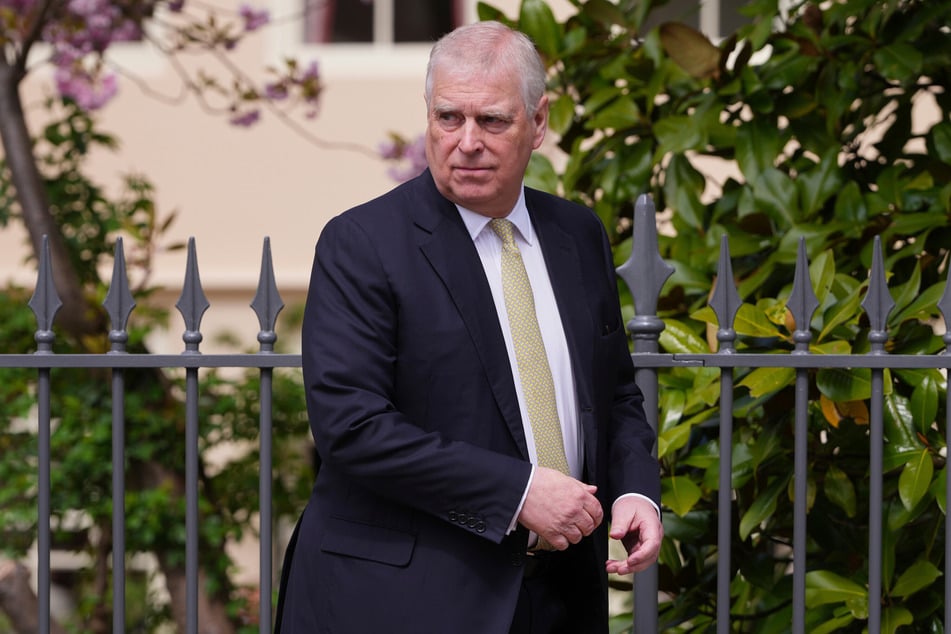 Andrew Mountbatten-Windsor (66) soll Frauen mit obszönen Sprüchen in Verlegenheit gebracht haben.