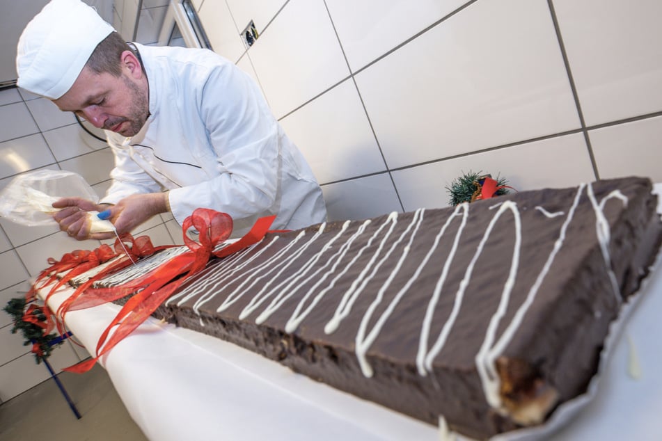 Domino-Steine sind nicht nur zu Weihnachten beliebt. Mittlerweile werden die süßen Stücke das ganze Jahr über nachgefragt.