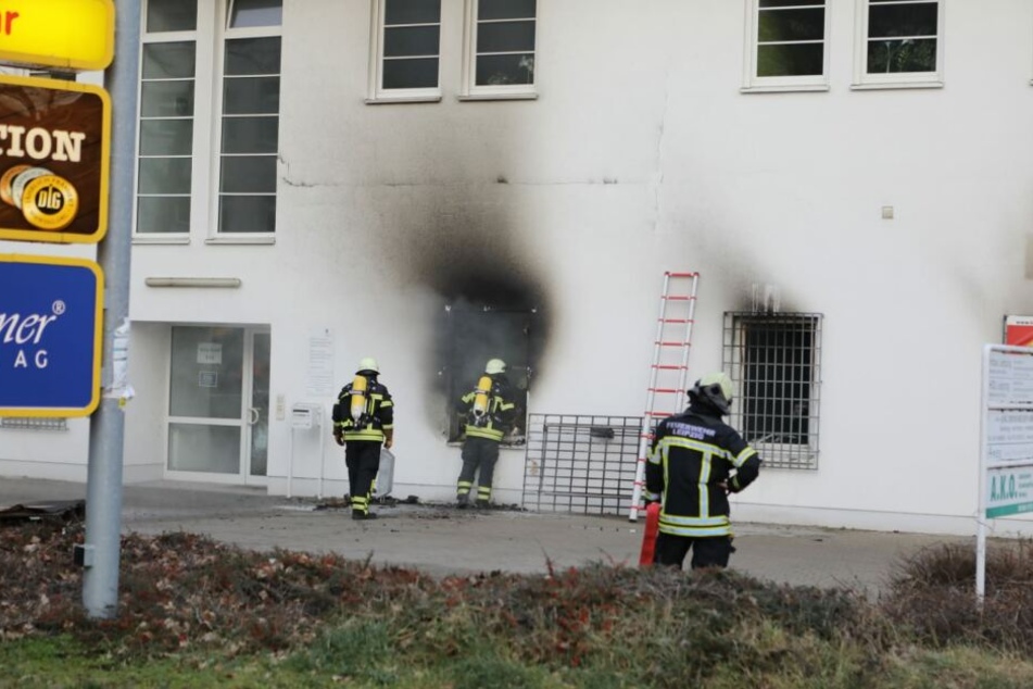 In einem Fachgeschäft für Batterien war ein Feuer ausgebrochen.