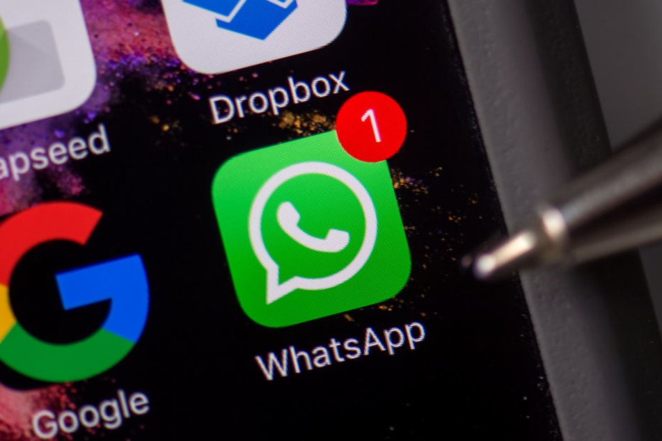 Der angebliche Kredit-Geber kontaktierte sein Opfer über WhatsApp.