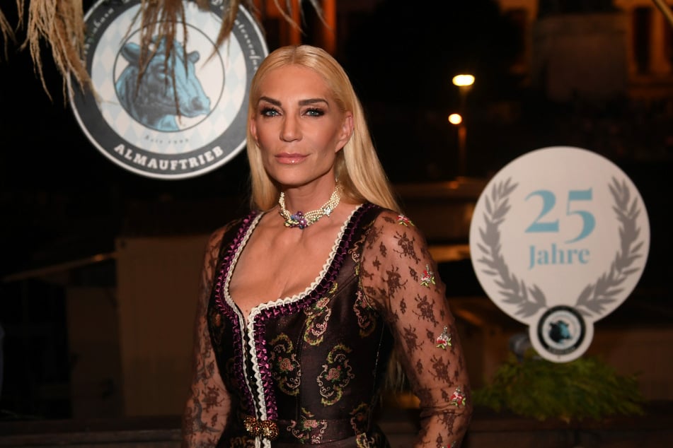 Sarah Kern (57) startet jetzt mit OnlyFans durch.