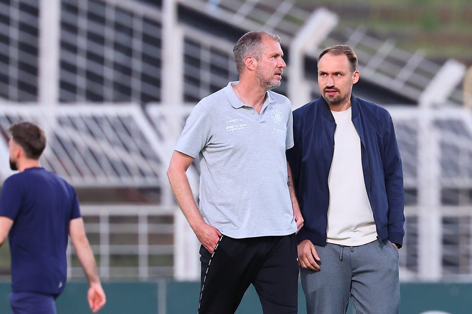 Toni Wachsmuth (39, r.) muss sich nach dem Weggang von Seitz nun auf Trainersuche begeben.