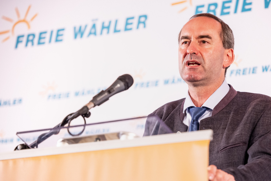 Bayerns Vize-Ministerpräsident Hubert Aiwanger (50) hat sich bisher selbst nicht impfen lassen.