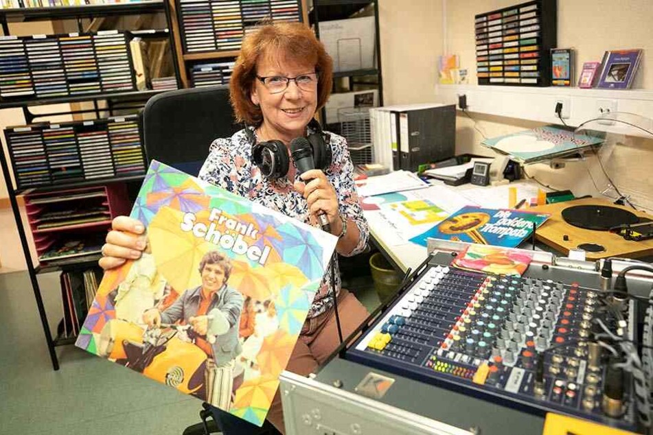 Verabschiedet sich nach 4000 Heimradio-Sendungen in den Ruhestand: Freizeitbegleiterin Ilona Lehmann (63).