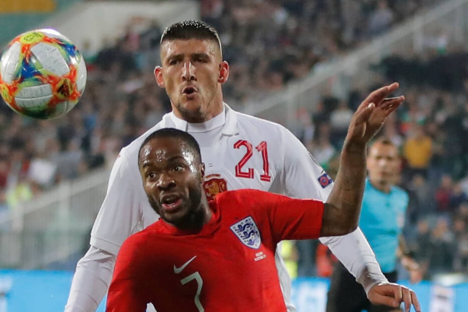 Der Engländer Raheem Sterling war doppelter Torschütze beim 6:0-Erfolg "Three Lions". Er war aber auch das Hauptziel der rassistischen Anfeindungen.