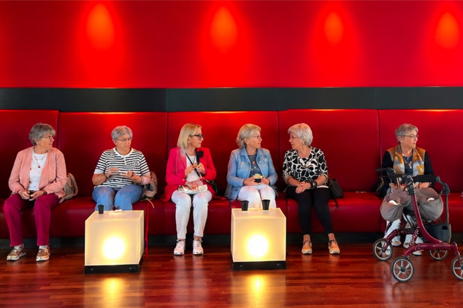 Die Filmnachmittage bieten die Gelegenheit, unter Leute zu kommen und gemeinsam einen Film zu genießen.