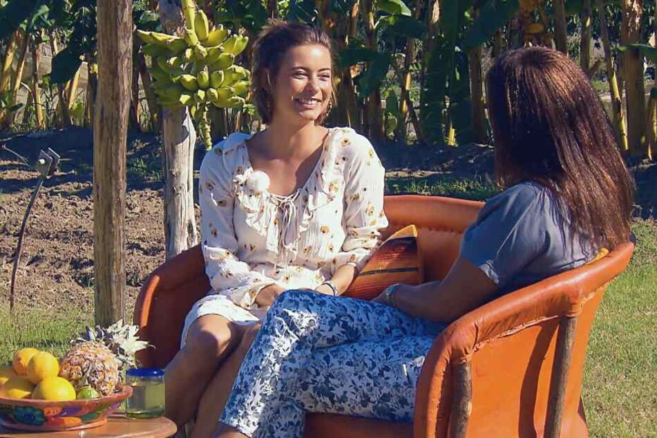 Kann Jennifer (25) Bachelor-Mama Monika von sich überzeugen?