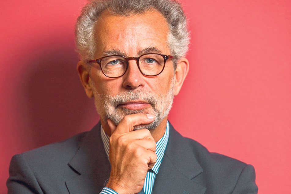 Professor Hans Vorländer (63).