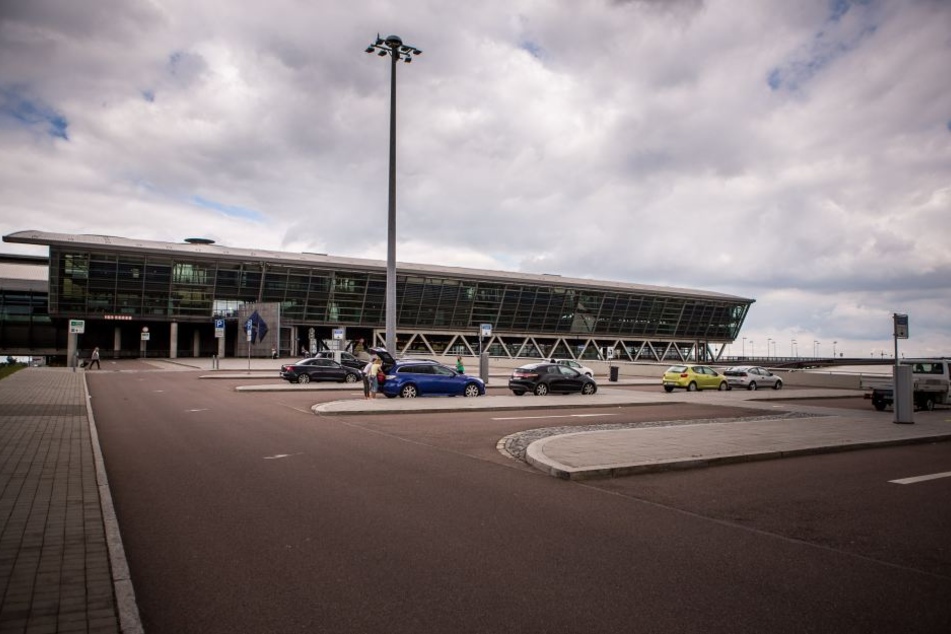 Am Flughafen Leipzig/Halle wurde schon wieder ein verdächtiger Gegenstand gefunden.