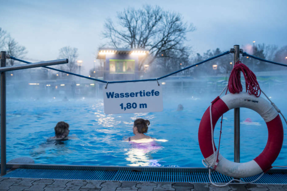 Teile des Bades mussten geräumt werden (Symbolfoto).