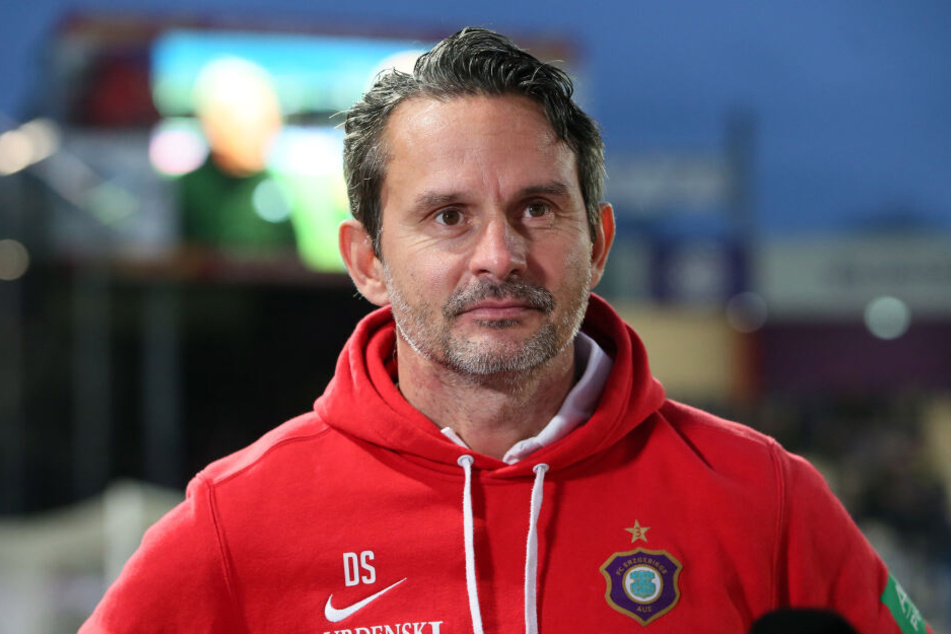 FCE-Trainer Dirk Schuster.