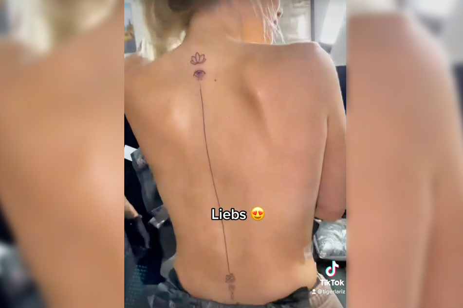 Model Larissa Neumann (21) ist mit ihrem neuen Tattoo offenbar sehr zufrieden.