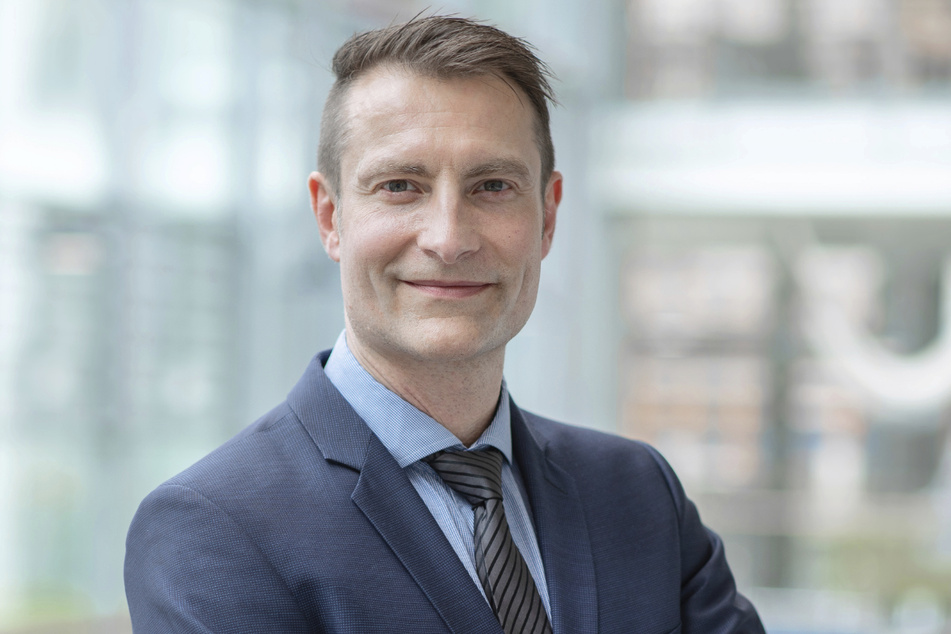 Mathias Pletz ist Direktor des Instituts für Infektionsmedizin und Krankenhaushygiene am Klinikum Jena. Er plädiert für ein behutsames Corona-Management nach den Schulen nach dem Ende der Ferien.