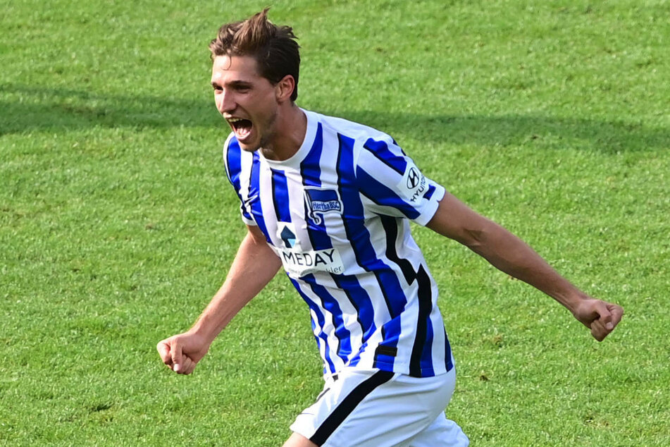 Auch Niklas Stark (26) darf sich dank seiner starken Leistung über eine Nominierung für die Sportschau-Elf des Spieltags freuen.