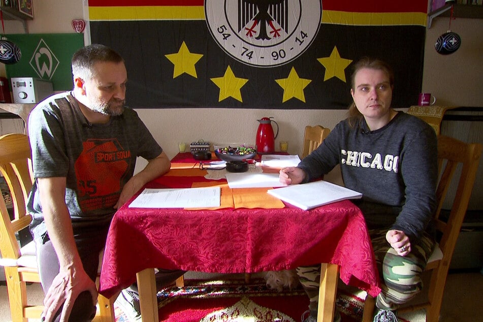 Olaf (53) und Jessica (38) müssen endgültig den Verlust ihres Sohnes verkraften.
